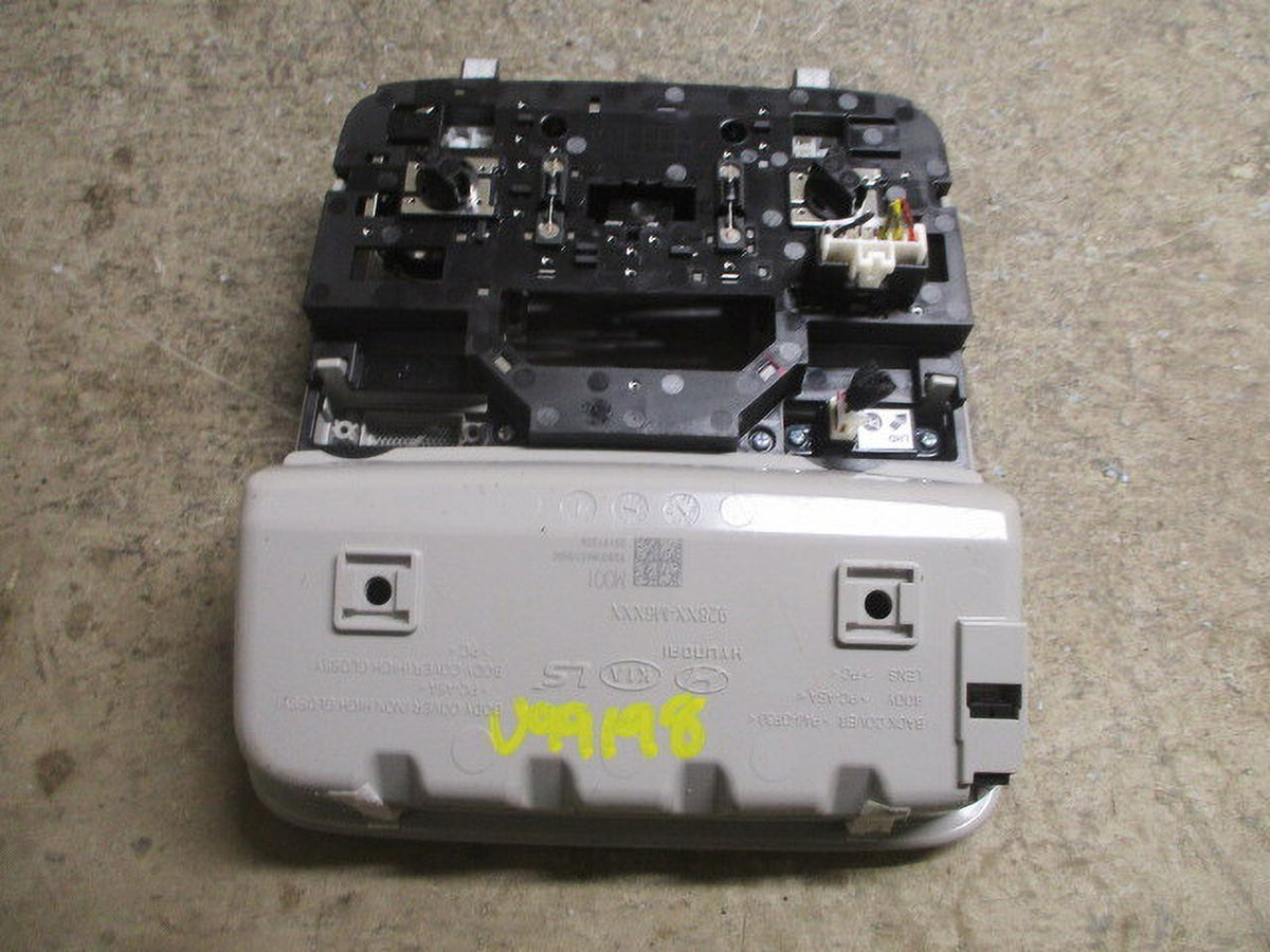 Pre-Owned Kia Soul Overhead Roof Console w/Lights OEM W614