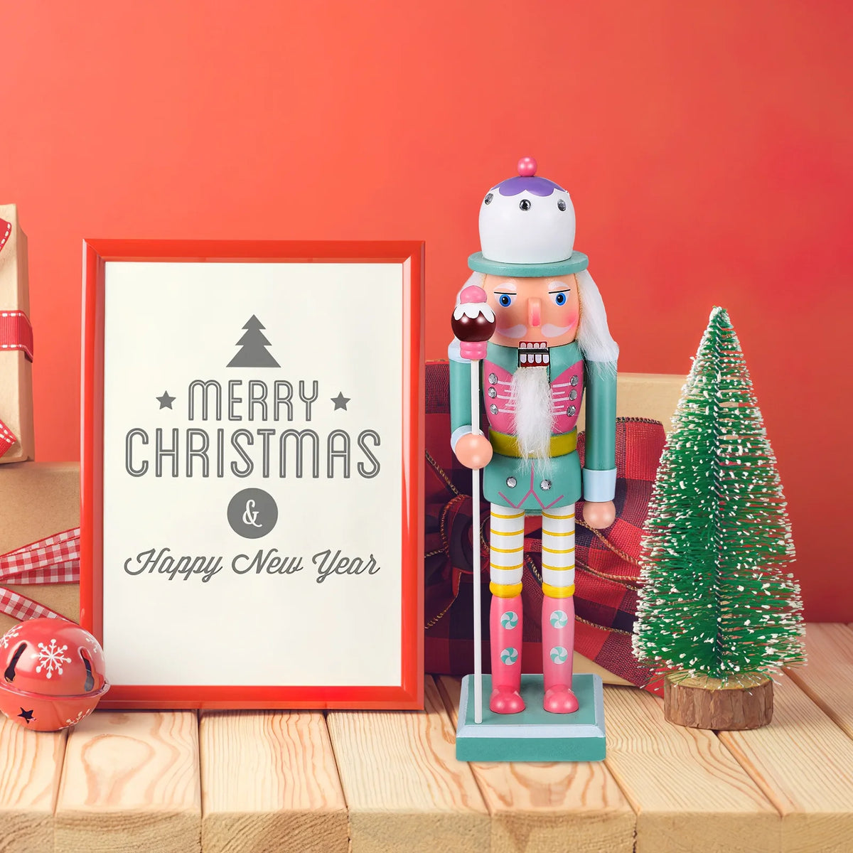 Turquoise Wooden Nutcracker Statue G839141