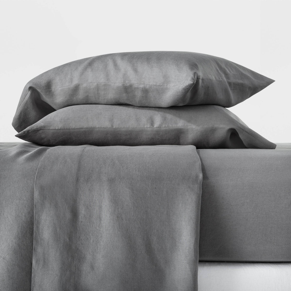 California King 100% Washed Hemp Solid Sheet Set Dark Gray M29451