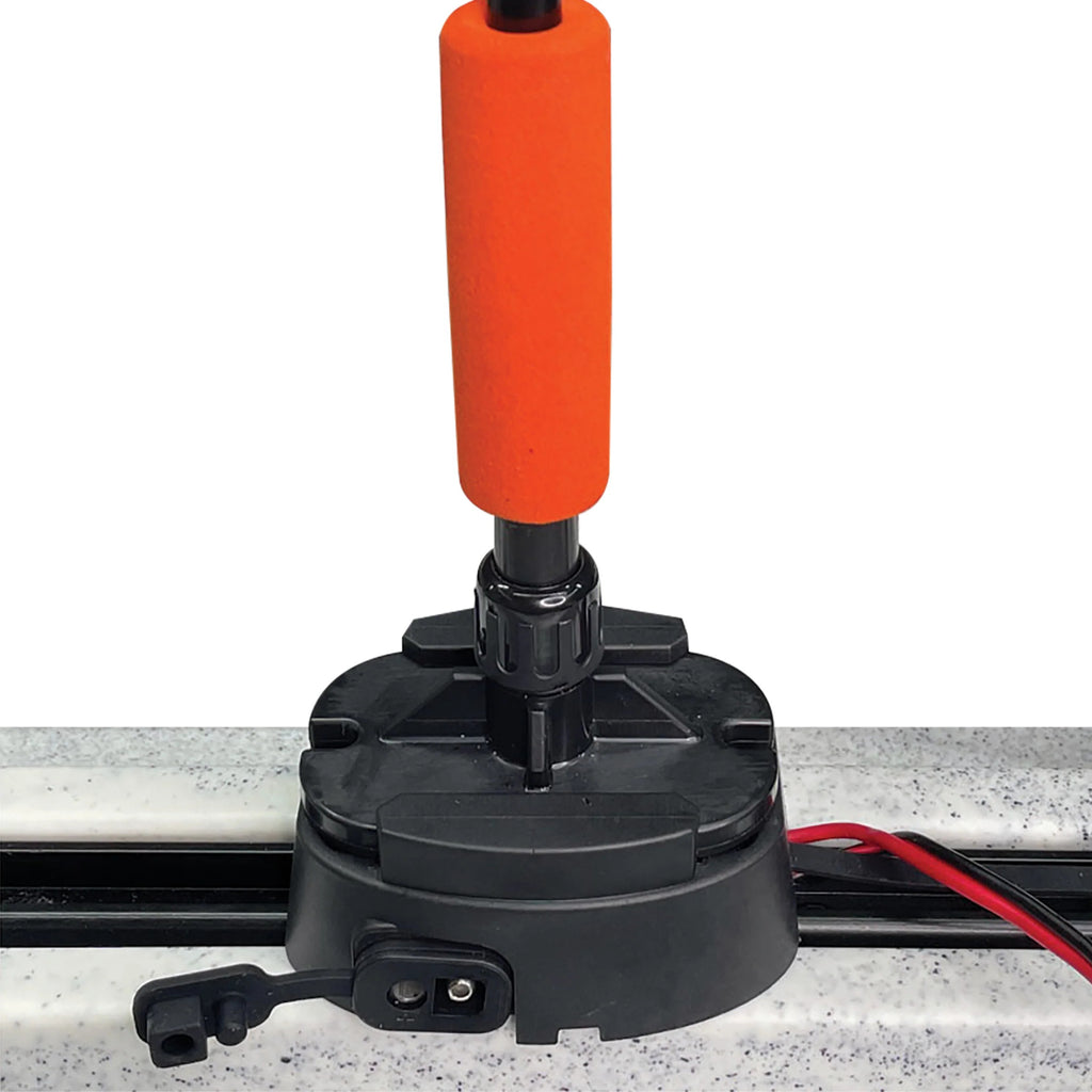 Extendable Powered 360 Degree Safety Light Mount G384349