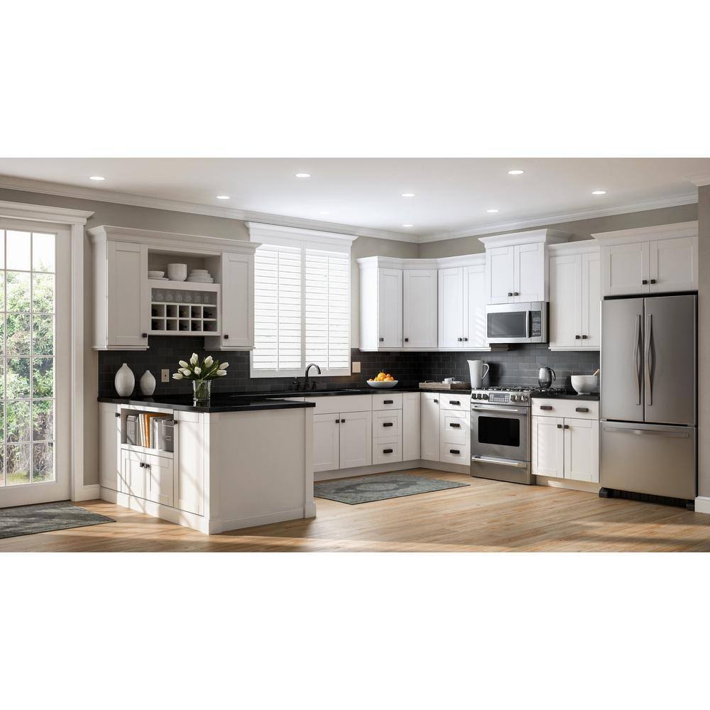 White 3-Drawer Base Cabinet C88712