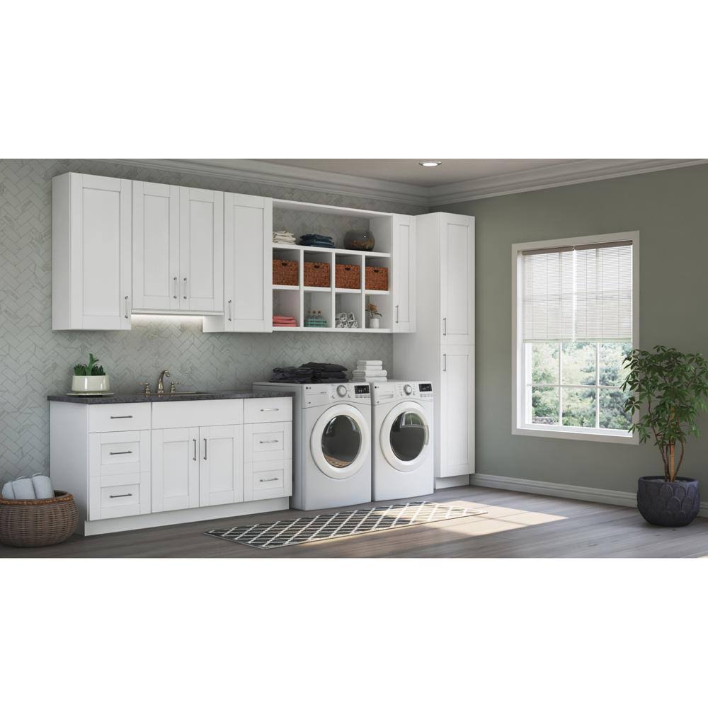 White 3-Drawer Base Cabinet C88712
