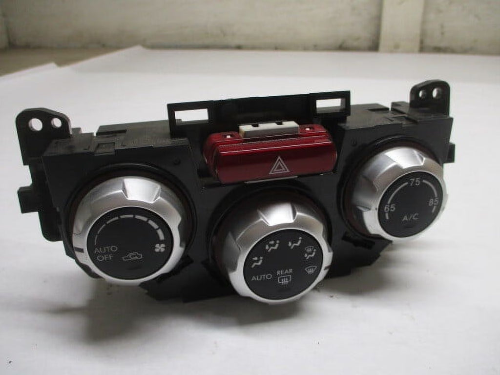 Pre-Owned Subaru Impreza Automatic Climate AC Heater Temperature Control E5597
