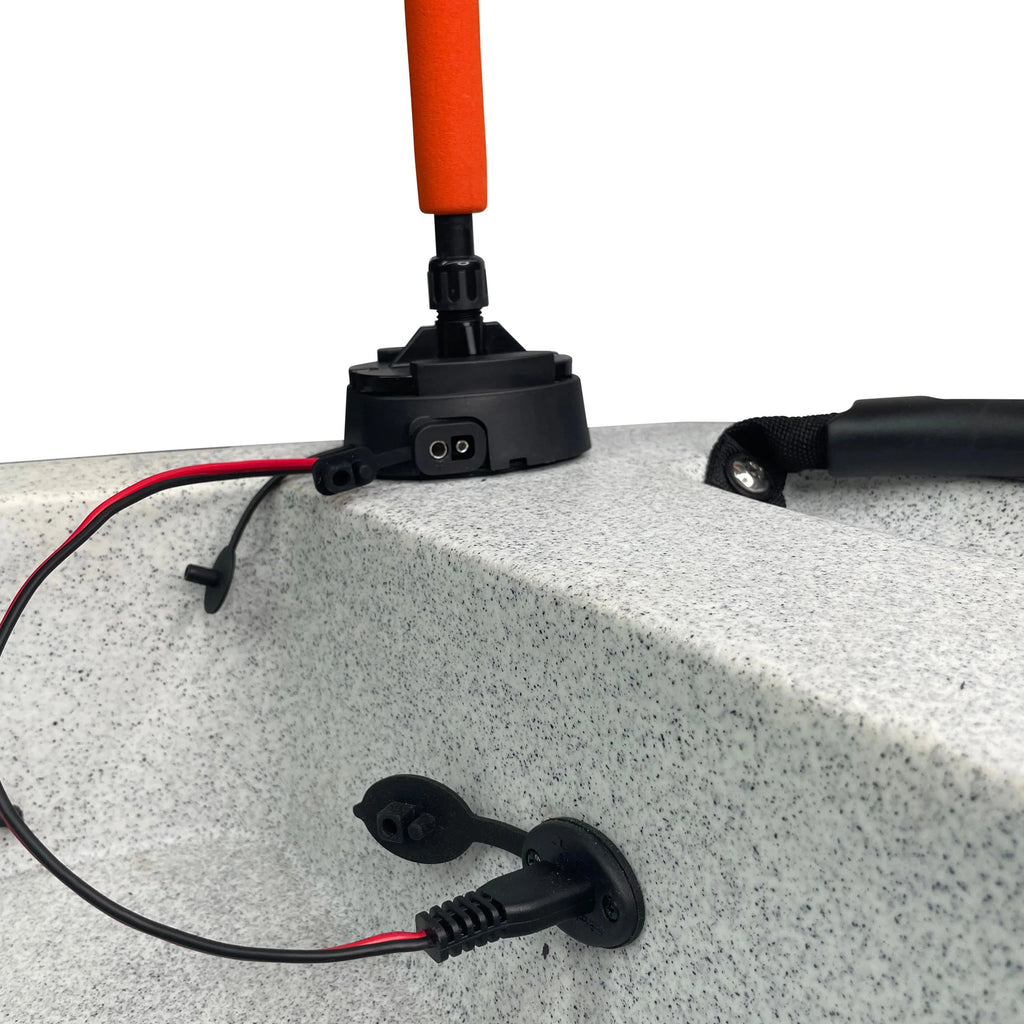 Extendable Powered 360 Degree Safety Light Mount G384349