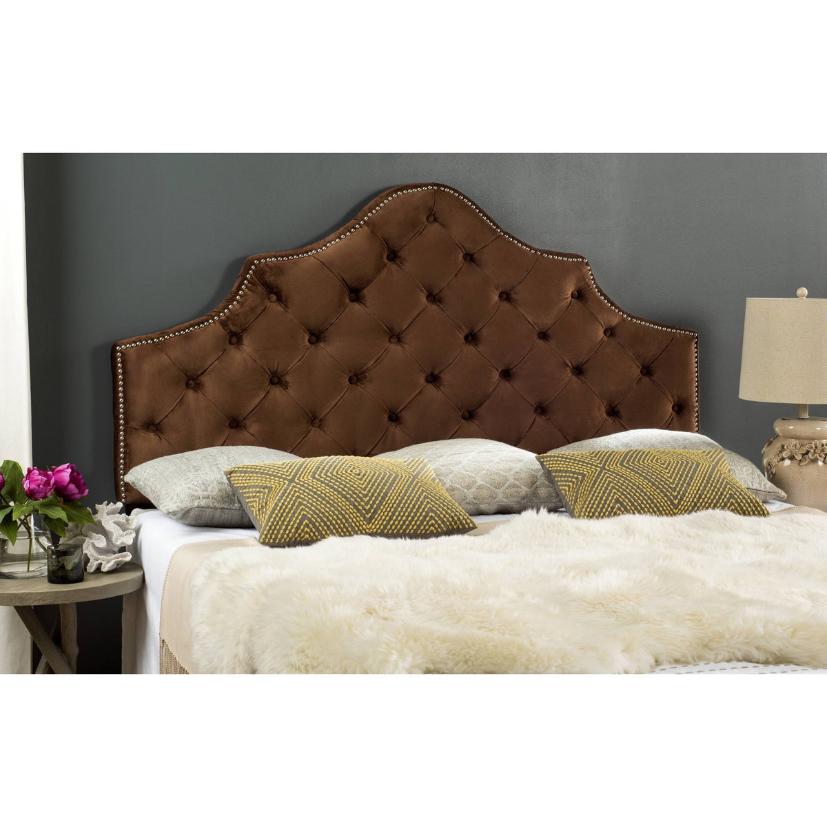 Tufted Velvet Headboard King W359379