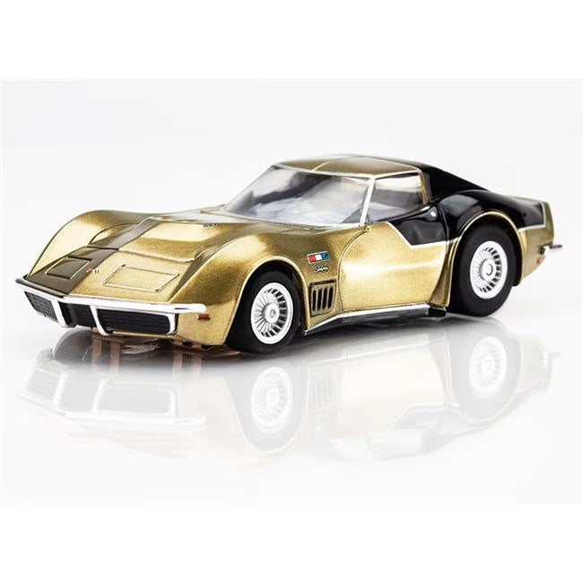 Gold and Black HO Slot Car Limited Edition O422463