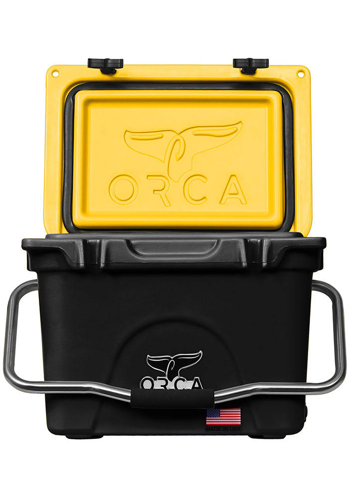 Black/Gold 20-Quart Hard-Sided Cooler U958